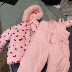 Girls 4T snowsuit